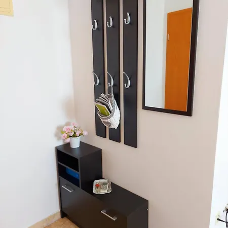 Apartment Sole