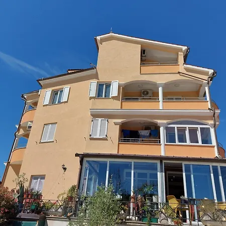 Sole Apartment
