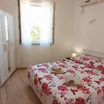 Sole Pula